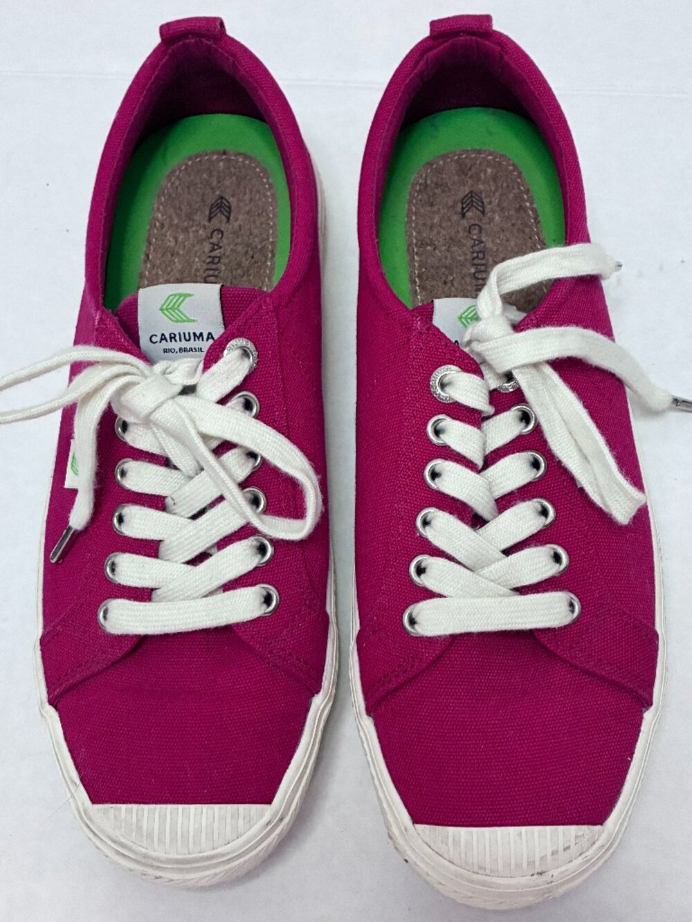 CARIUMA OCA Low Canvas Sneakers - US Women 10 / Men 8.5 - Red